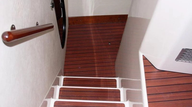 Fountaine pajot belize 43