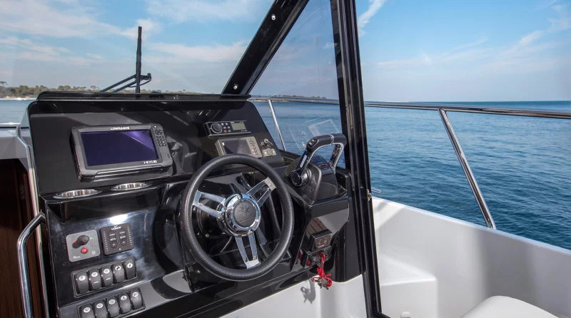 Jeanneau Merry Fisher 1095