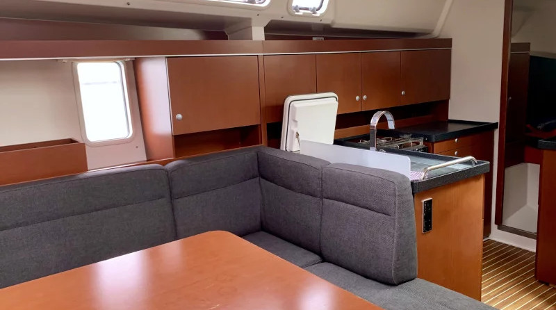 Hanse 445