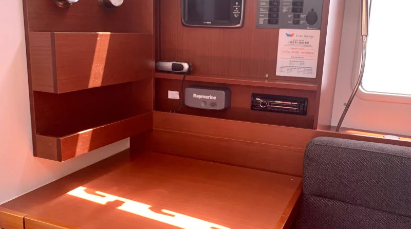 Hanse 445