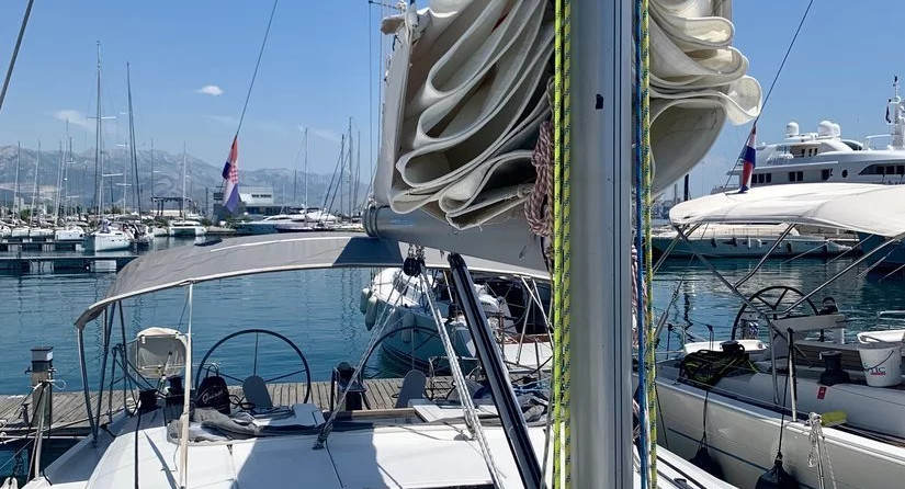 Hanse 445