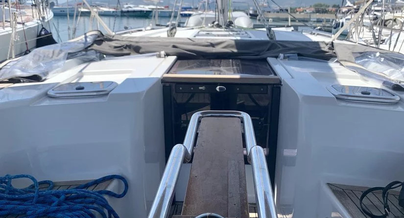 Hanse 445