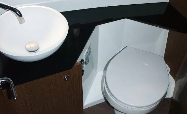 Jeanneau Merry Fisher 1095