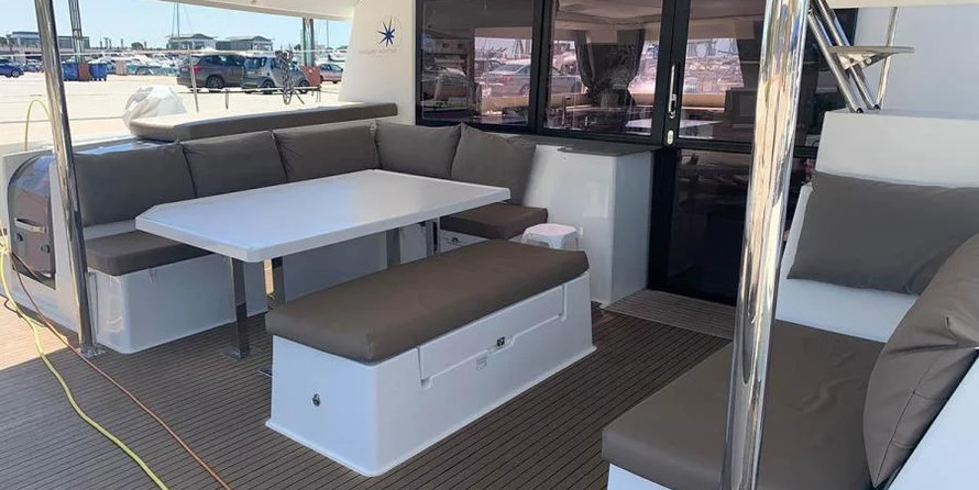 Fountaine Pajot Saba 50