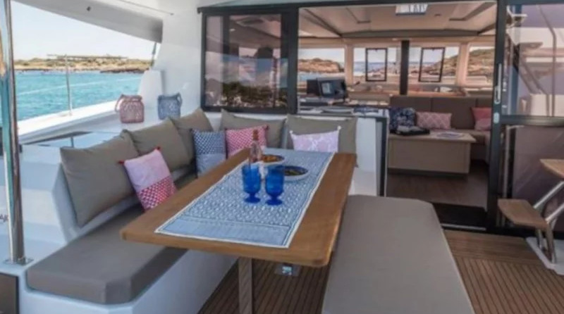 Fountaine Pajot Astréa 42