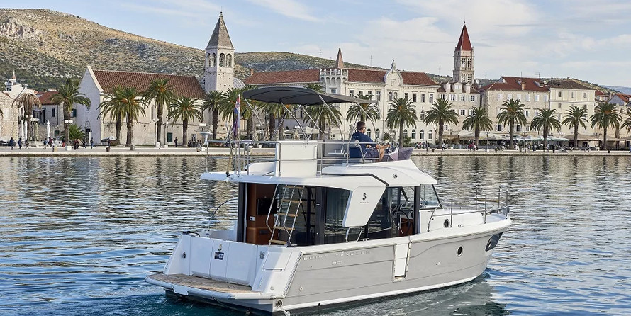 Beneteau Swift Trawler 30