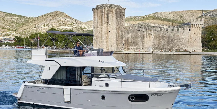 Beneteau Swift Trawler 30