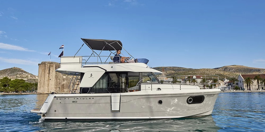 Beneteau Swift Trawler 30