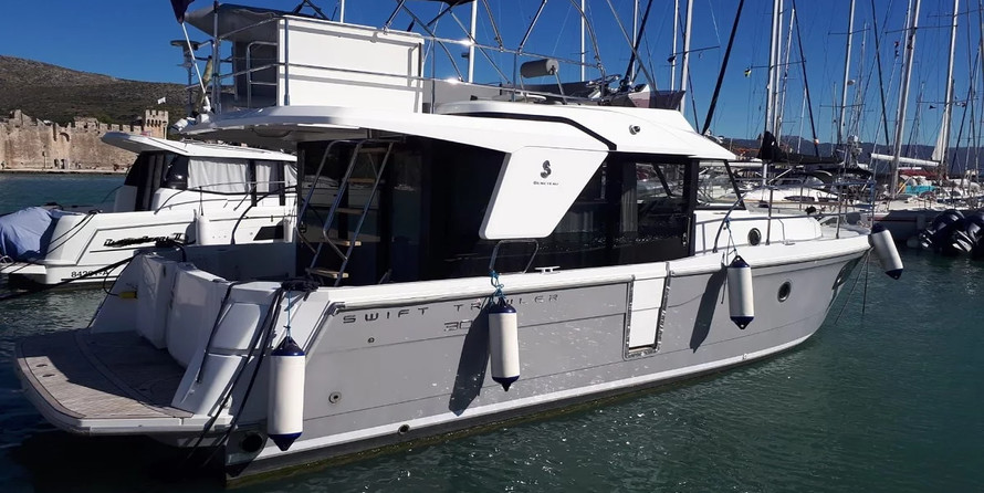 Beneteau Swift Trawler 30