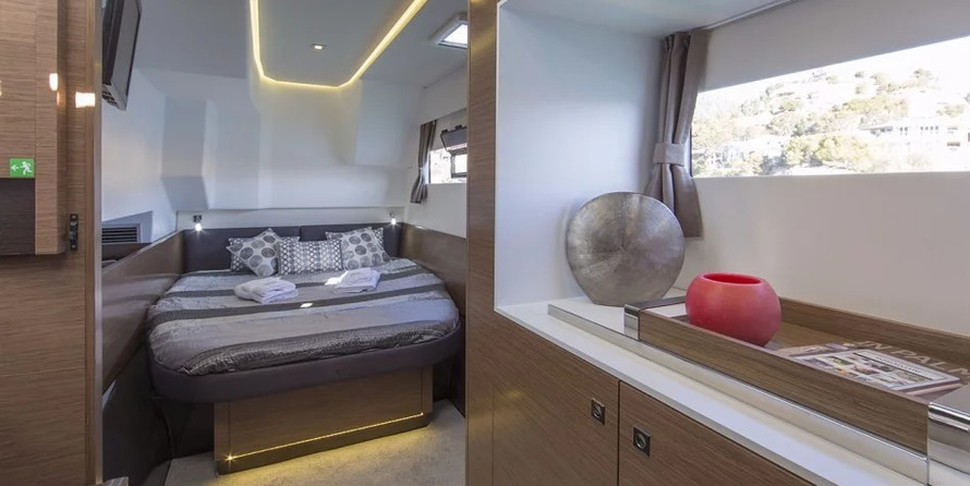 Fountaine Pajot MY 37 - 3 cab.