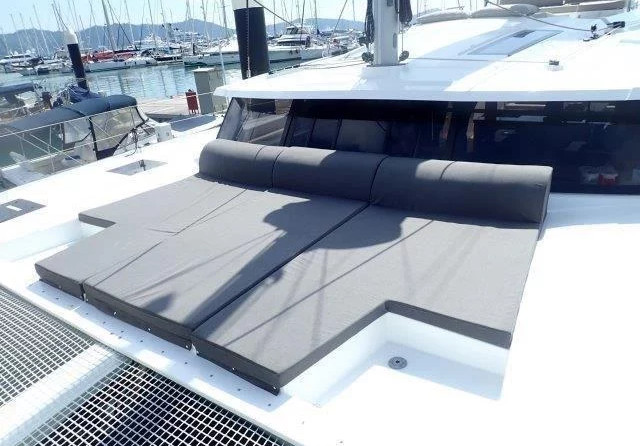 Fountaine Pajot Saona 47