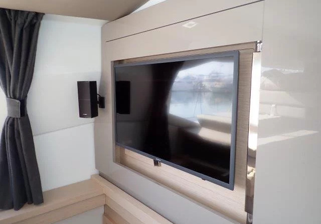 Fountaine Pajot Saona 47