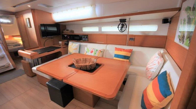 Jeanneau Sun Odyssey 519