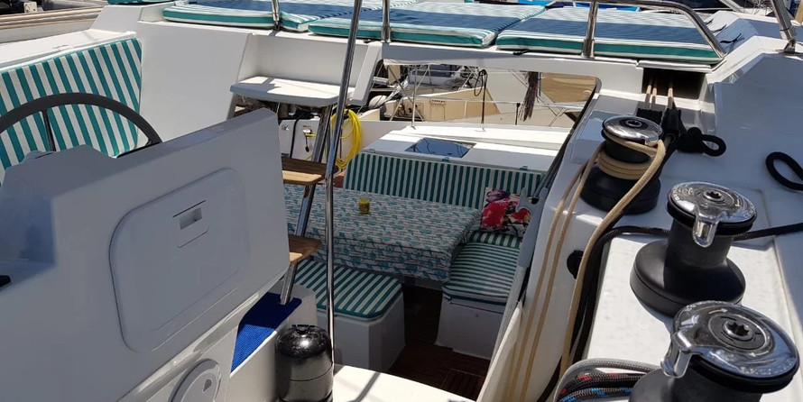 Fountaine Pajot Astréa 42