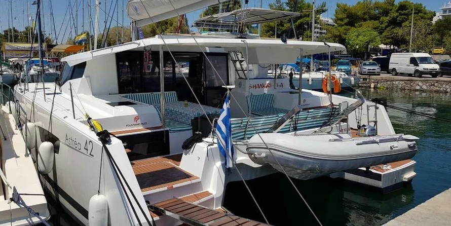 Fountaine Pajot Astréa 42