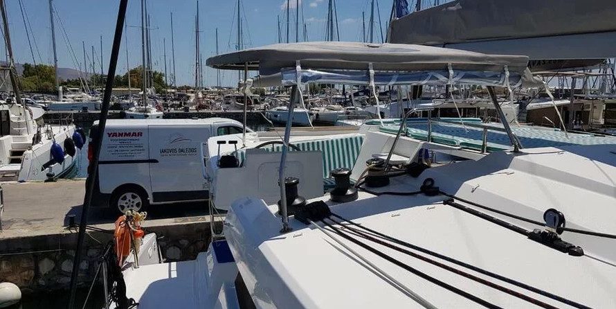 Fountaine Pajot Astréa 42