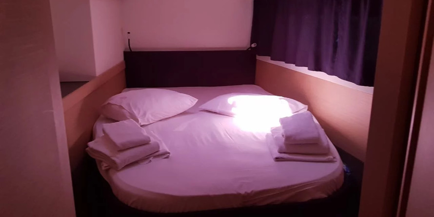 Fountaine Pajot Astréa 42