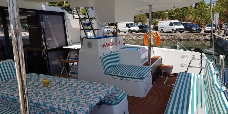 Fountaine Pajot Astréa 42