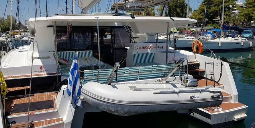 Fountaine Pajot Astréa 42