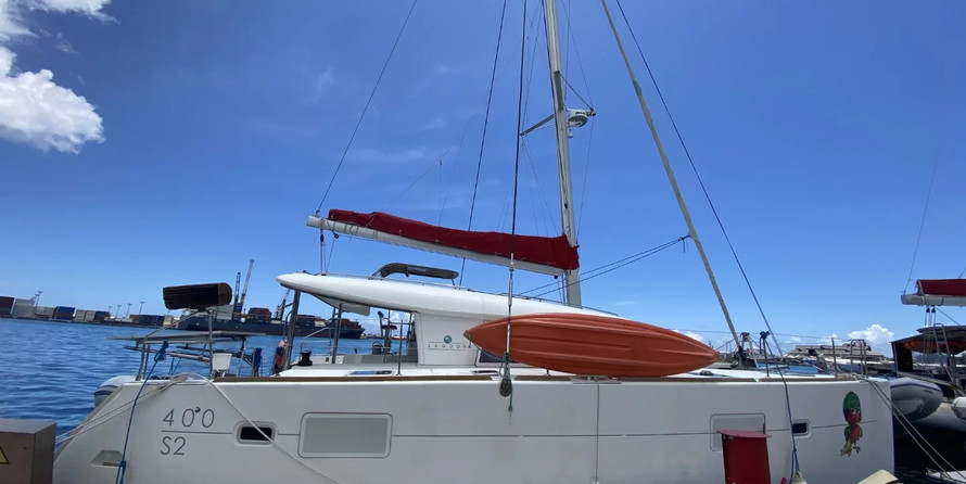 Lagoon 400 S2