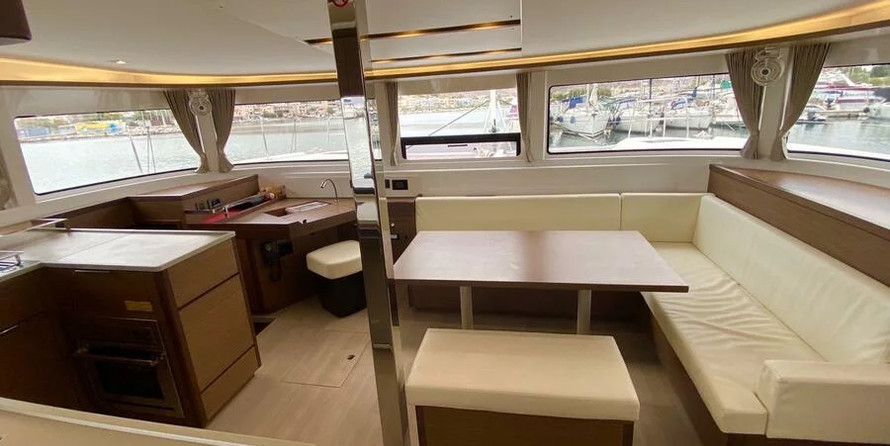 Lagoon 46