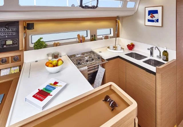 Jeanneau Sun Odyssey 440