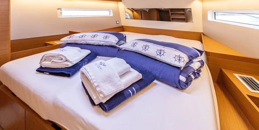 Dufour 48 Catamaran