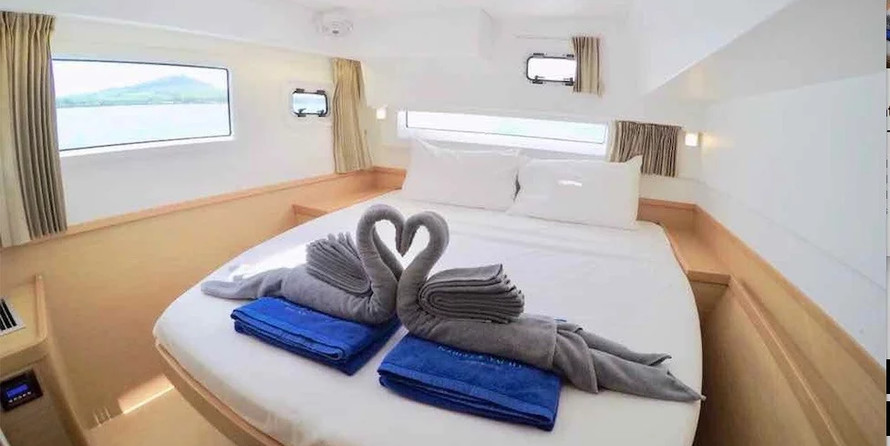 Lagoon 42