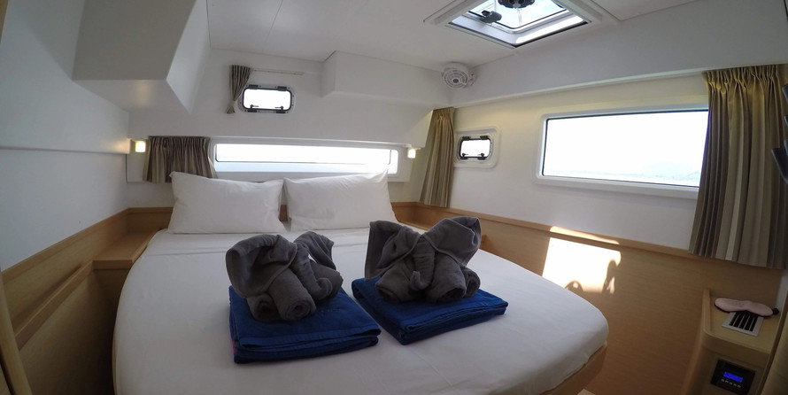Lagoon 42