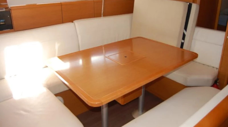 Jeanneau Sun Odyssey 519