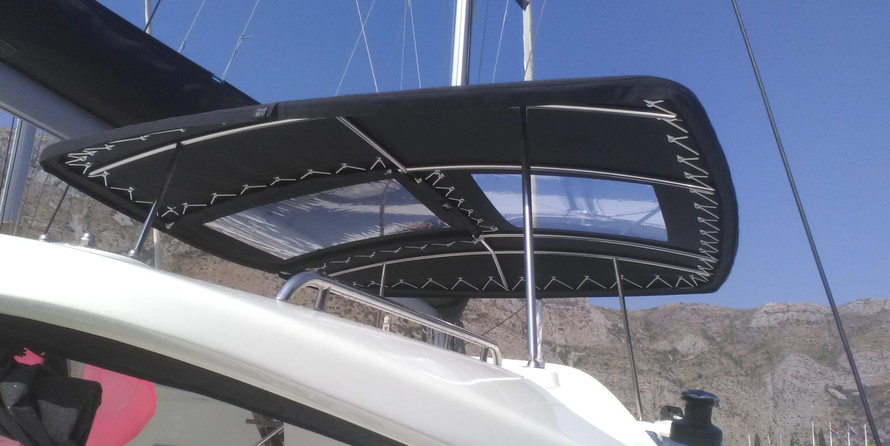 Lagoon 450 SporTop