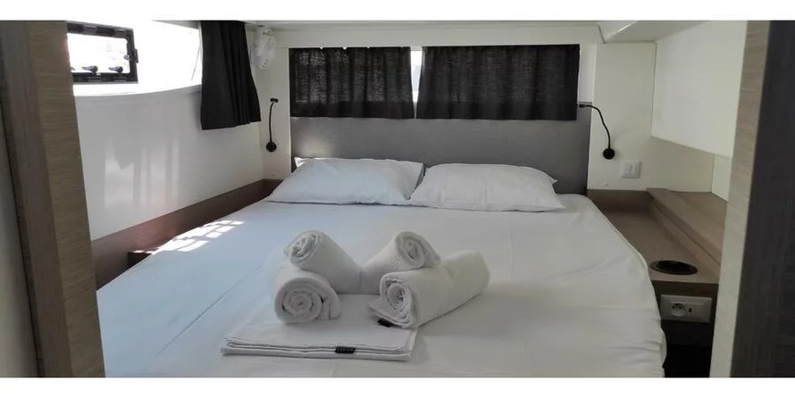 Fountaine Pajot Elba 45