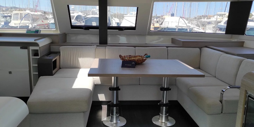 Fountaine Pajot Elba 45