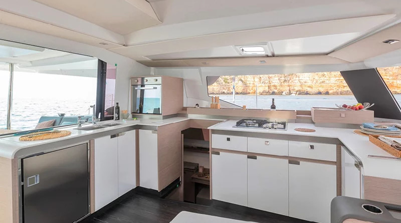 Fountaine Pajot Elba 45