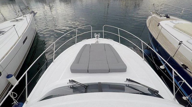 Beneteau Antares 36