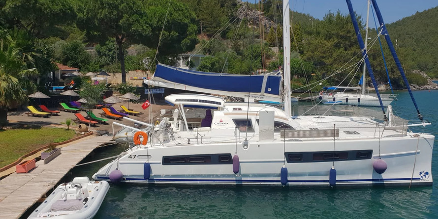 Catana 47 Carbon Infusion
