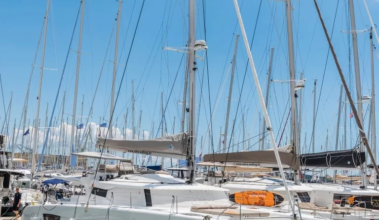Fountaine Pajot Saona 47