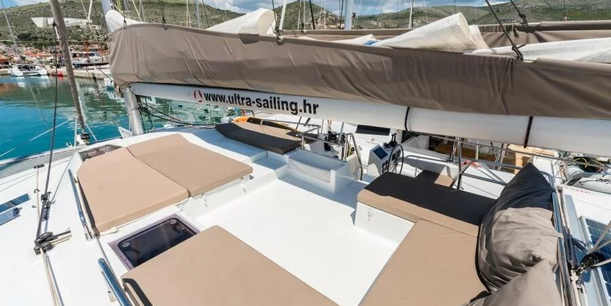 Fountaine Pajot Saona 47