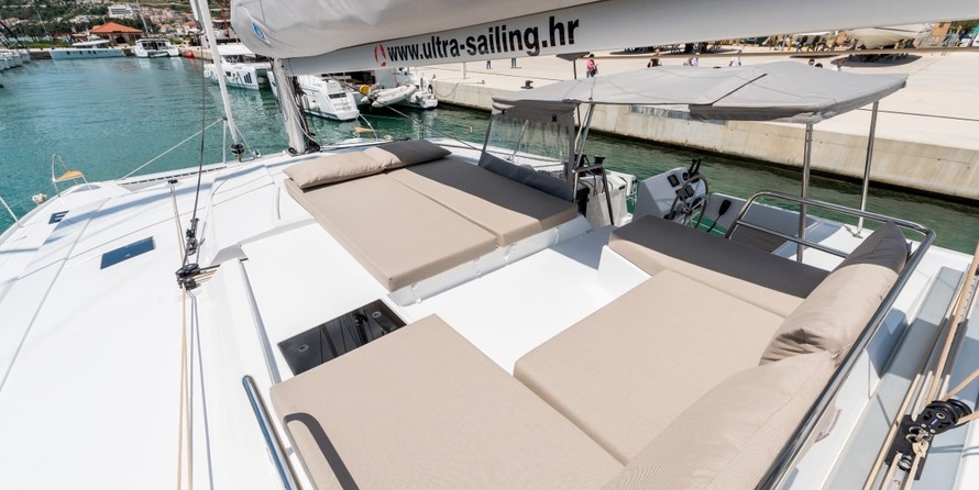 Fountaine Pajot Saona 47