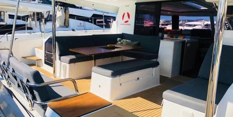 Fountaine Pajot Saona 47