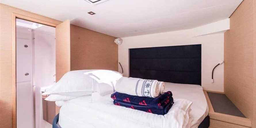 Fountaine Pajot Saona 47