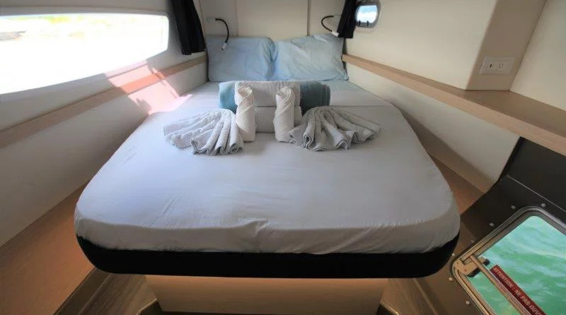 Fountaine Pajot Helia 44 Evolution