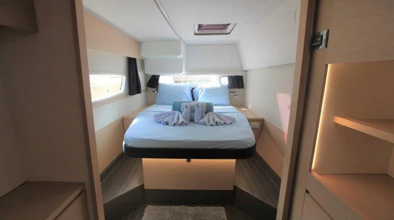 Fountaine Pajot Helia 44 Evolution