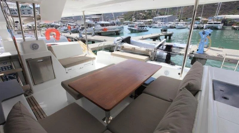 Fountaine Pajot Helia 44 Evolution
