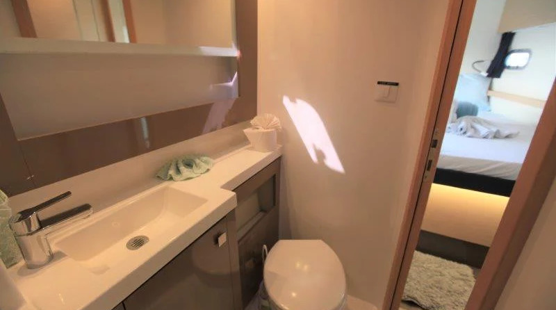 Fountaine Pajot Helia 44 Evolution