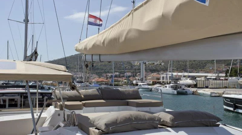 Fountaine Pajot Saona 47