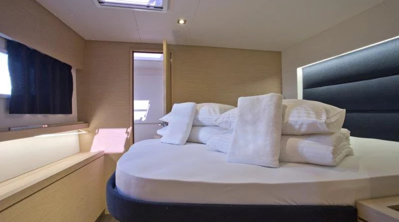 Fountaine Pajot Saona 47