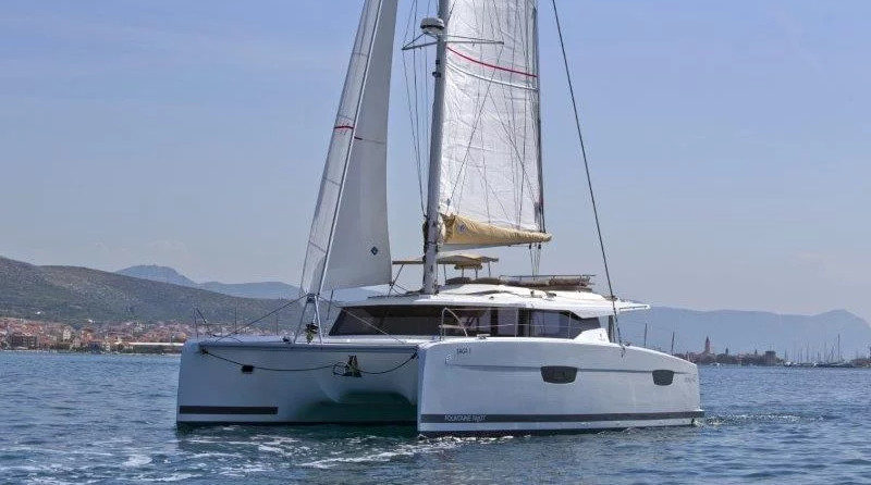 Fountaine Pajot Saona 47