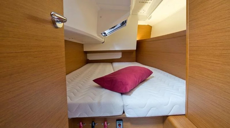 Jeanneau Sun Odyssey 349