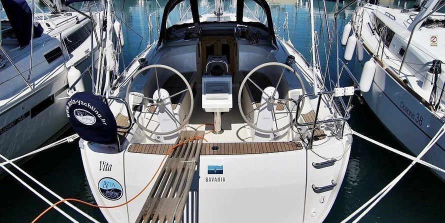 Bavaria CRUISER 34